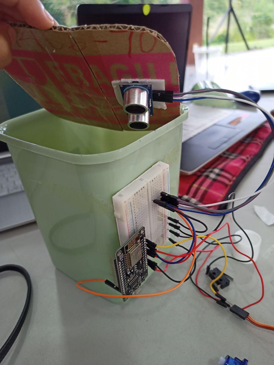 SMART GREEN DUSTBIN : 4 Steps - Instructables