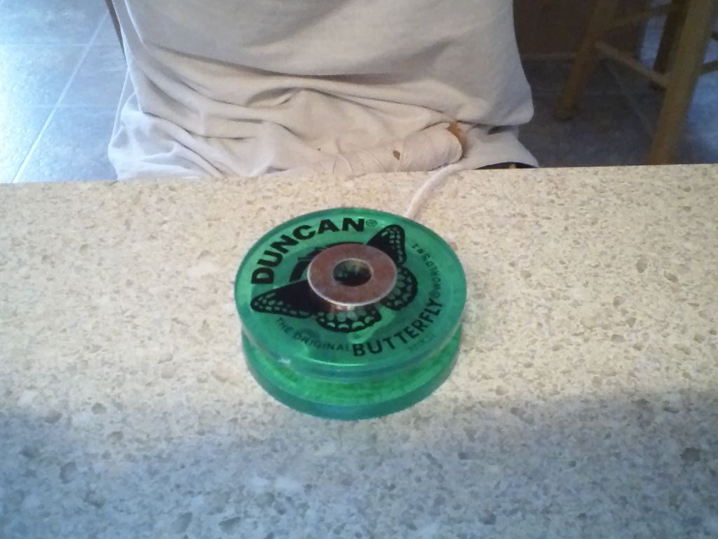 Duncan Yo-Yo Hack (1 Into 2)