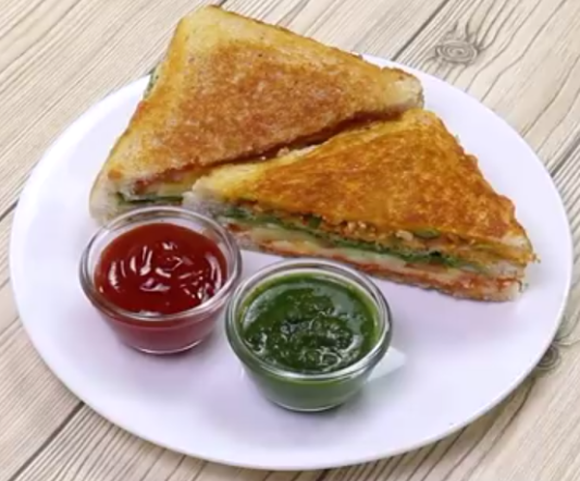 Making Street Styled Sandwich 