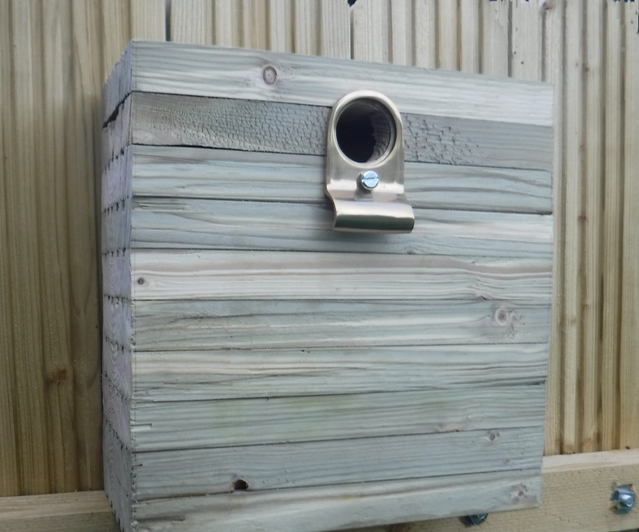 Offcut Stack Birdhouse