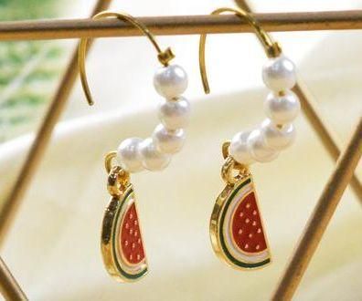 Beebeecraft Tutorials on How to Make Pearl Watermelon Earrings