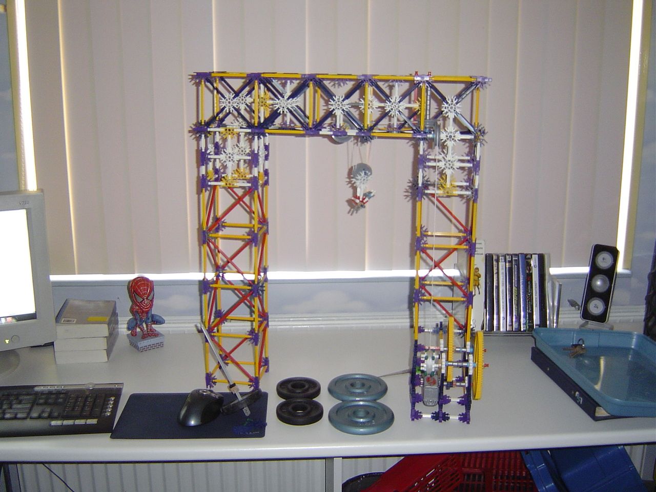 Knex Crane Capeble of Lifting 3kg