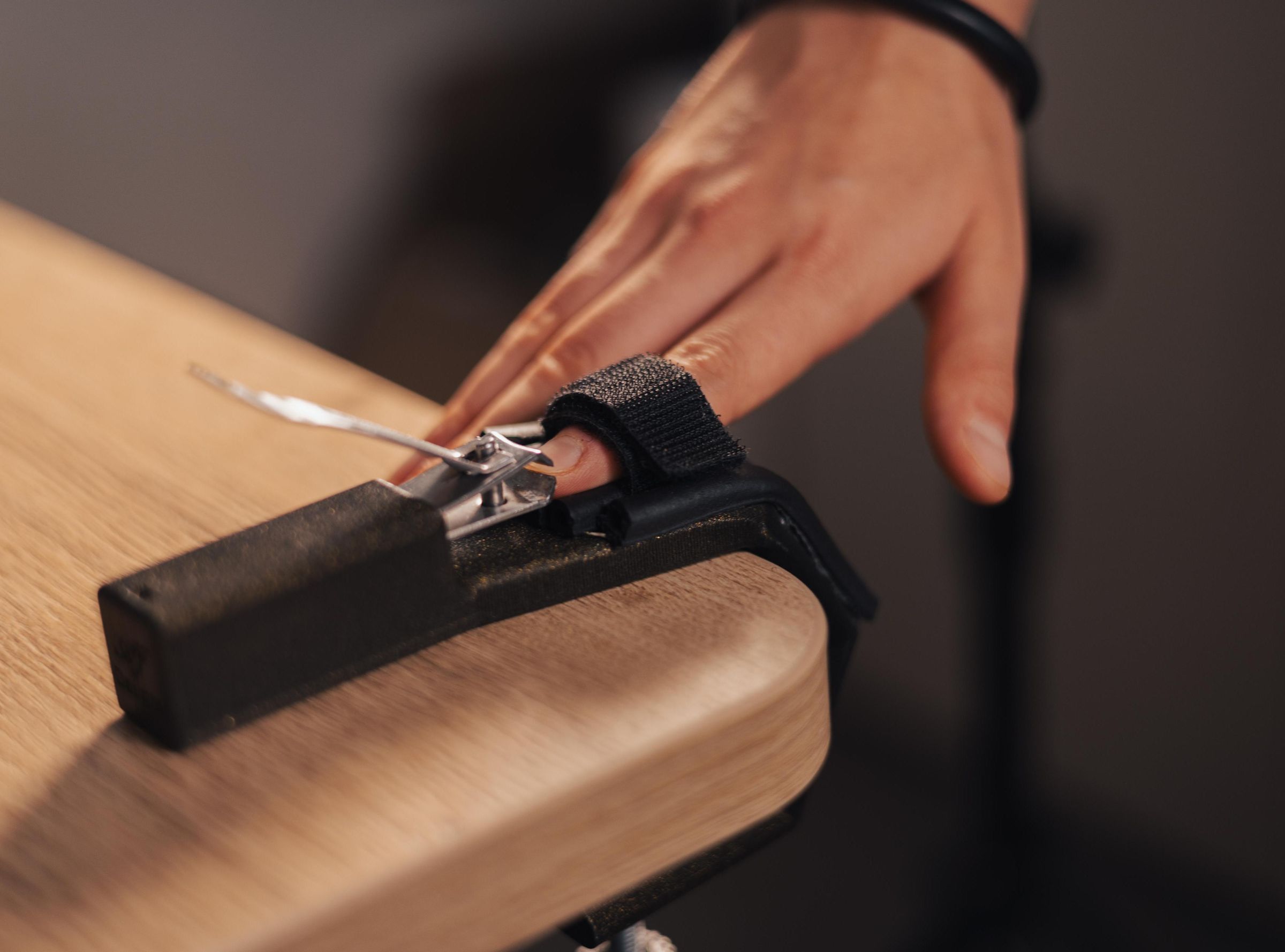 Tremor Nail Clipper (TNC)