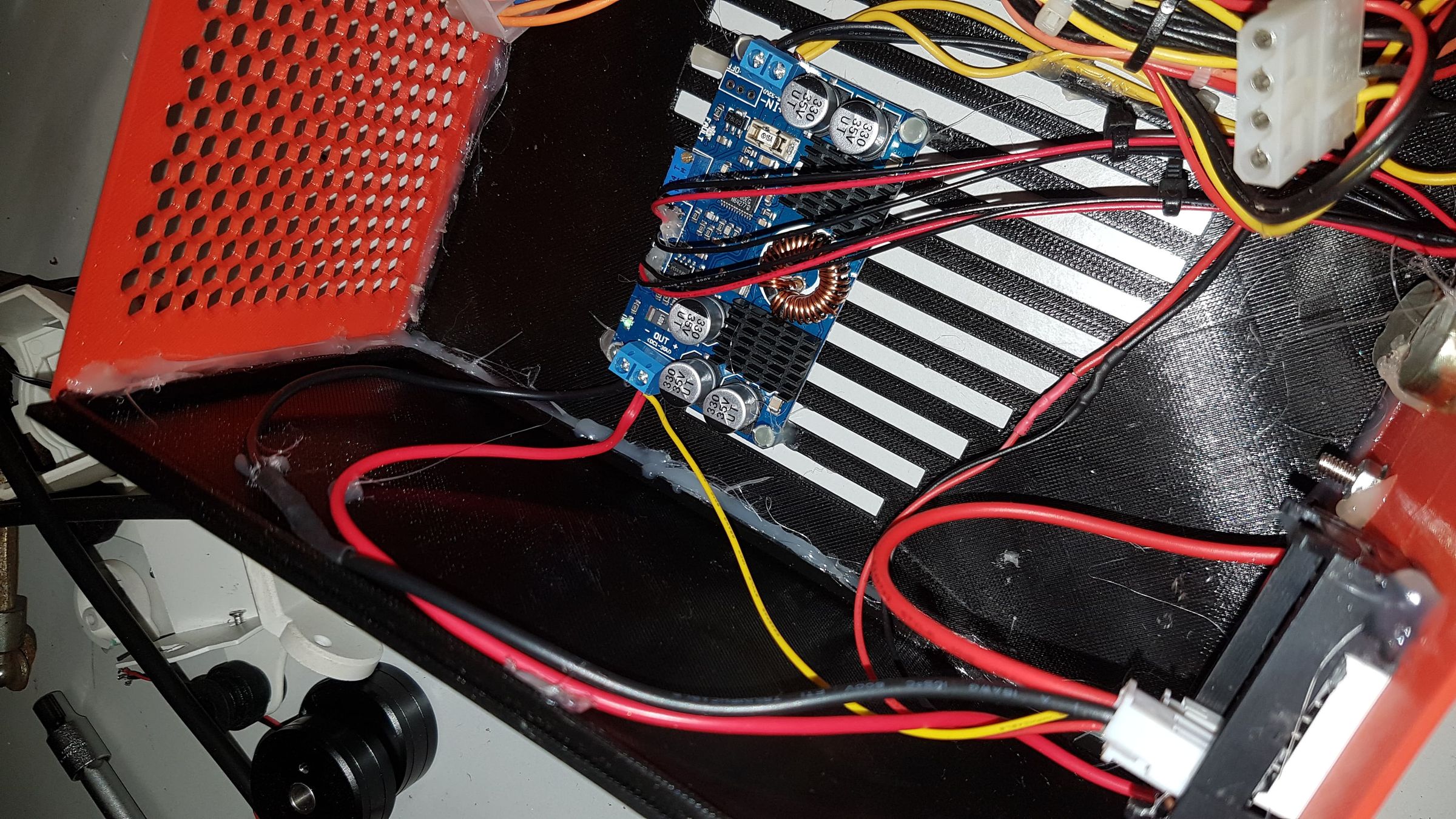 Variable Lab Bench Power Supply! : 6 Steps (with Pictures) - Instructables