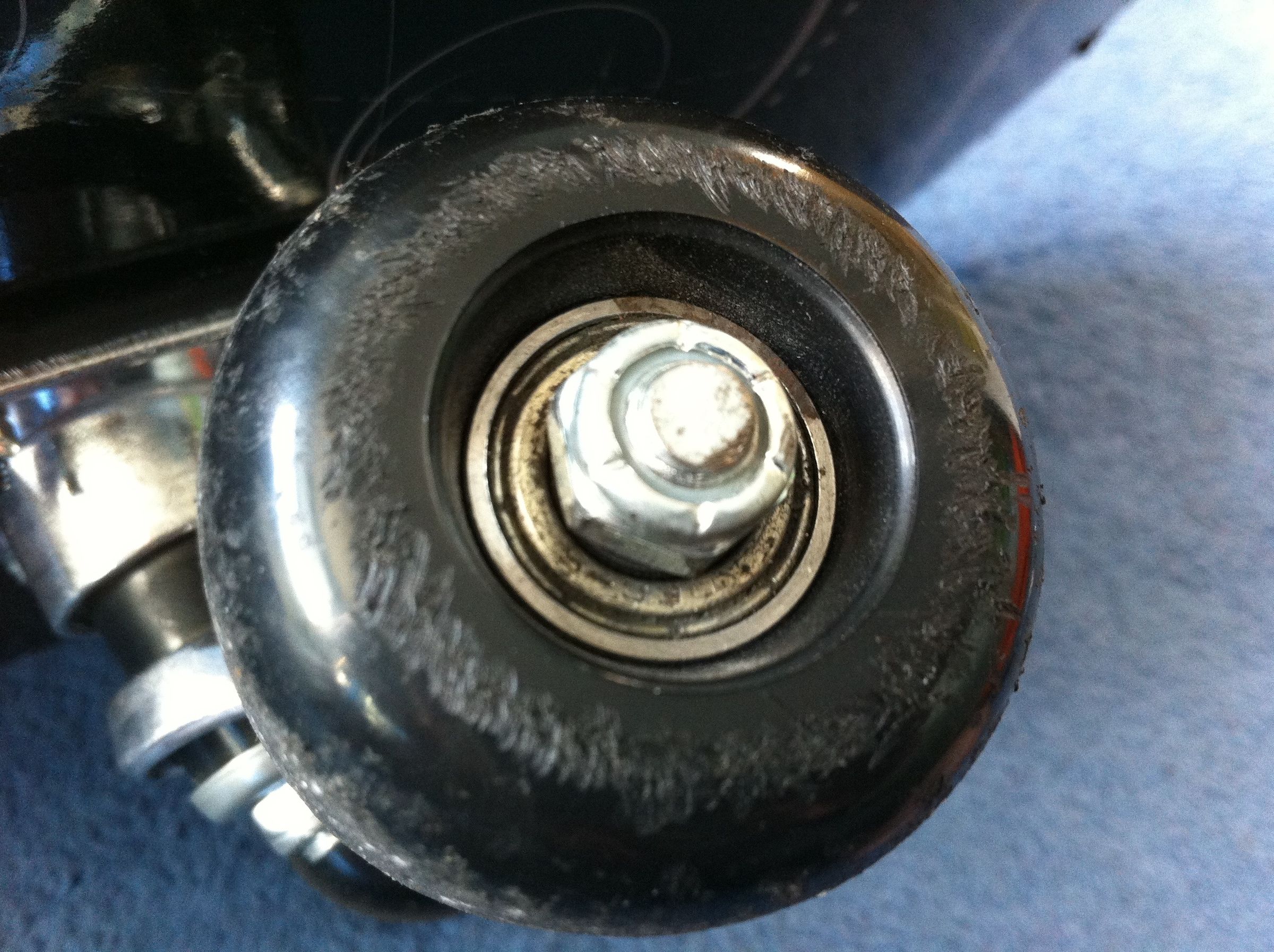 Replace Skateboard Bearings