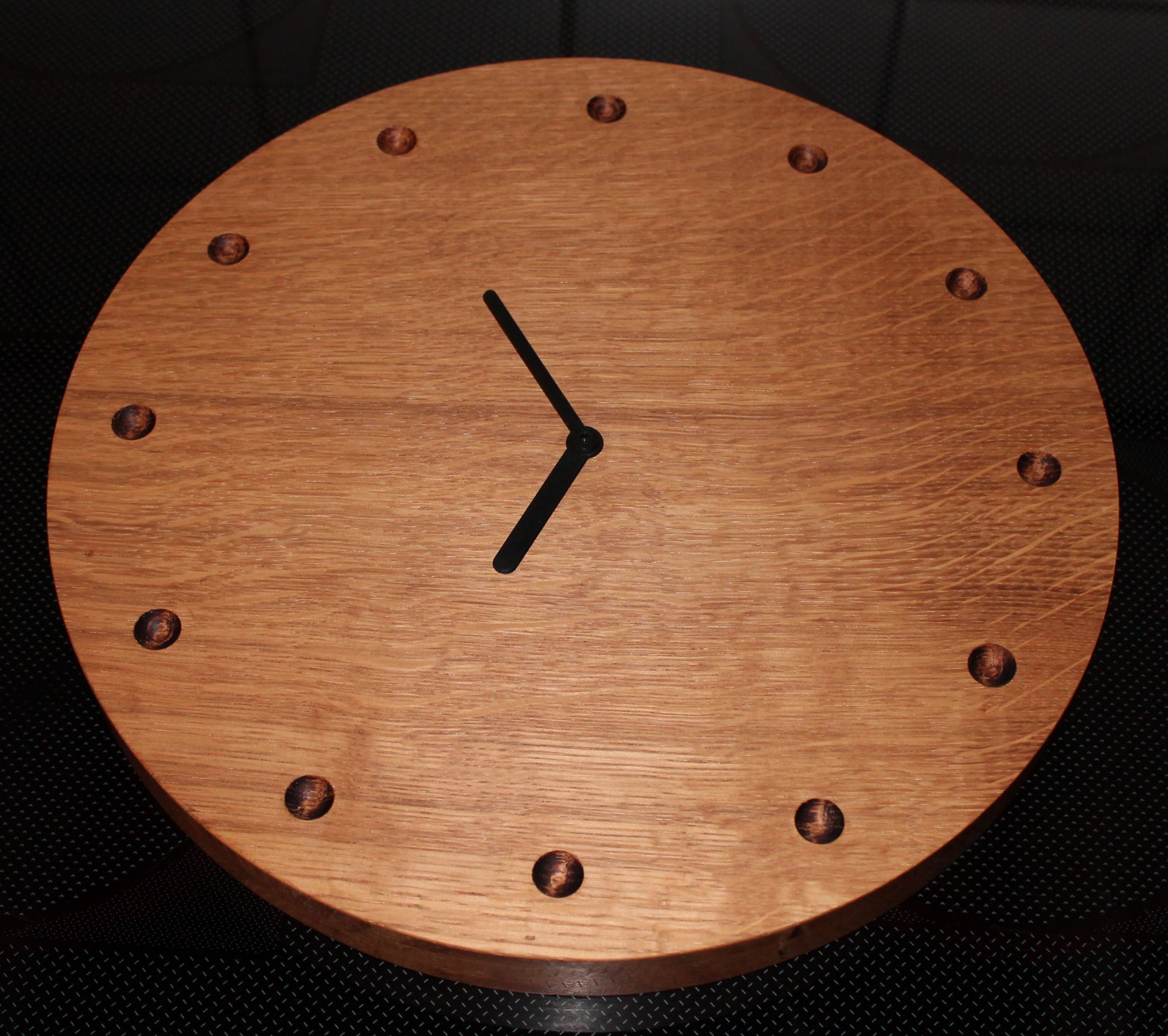 Oak clock made with router
