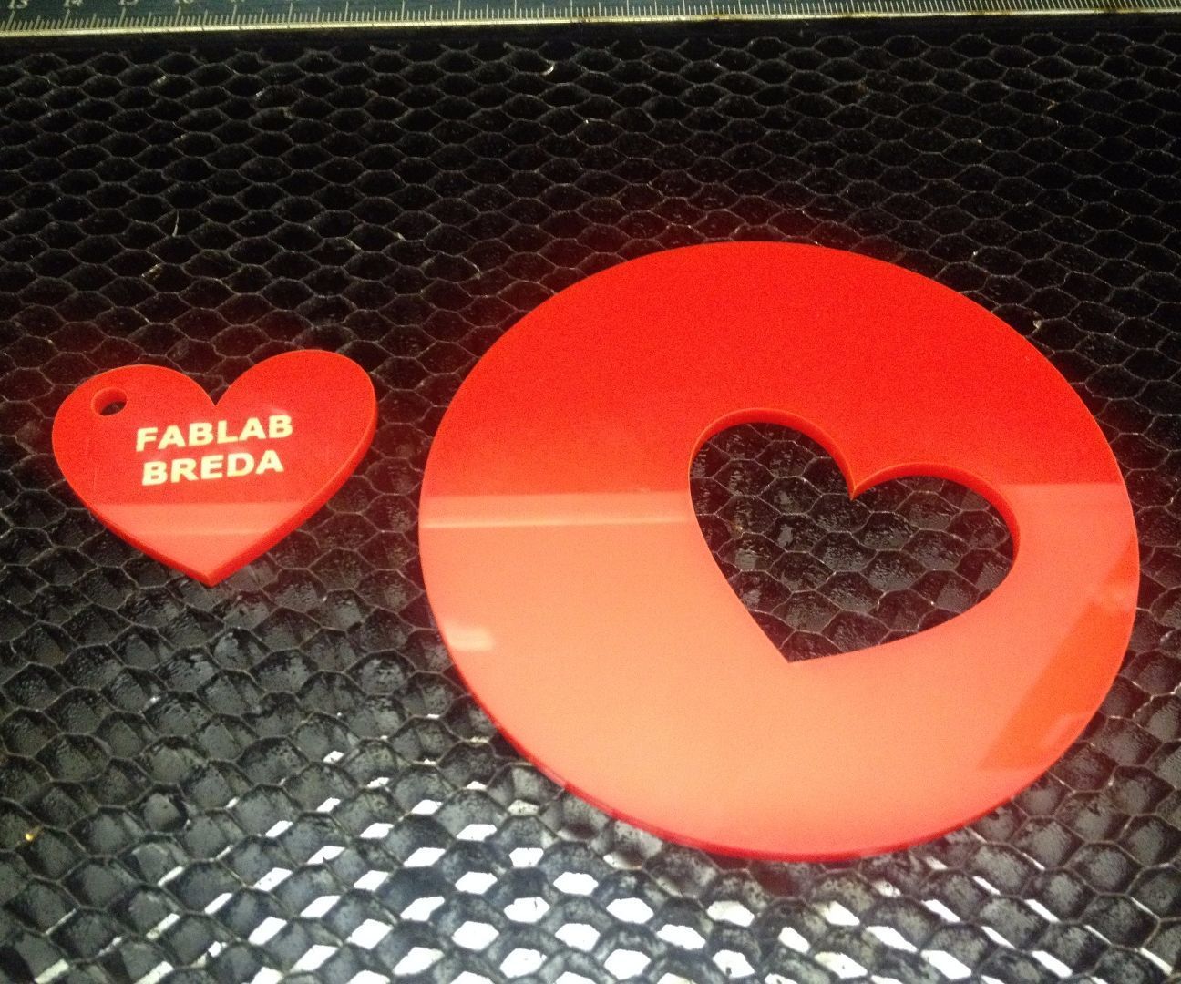 Google-lasercut