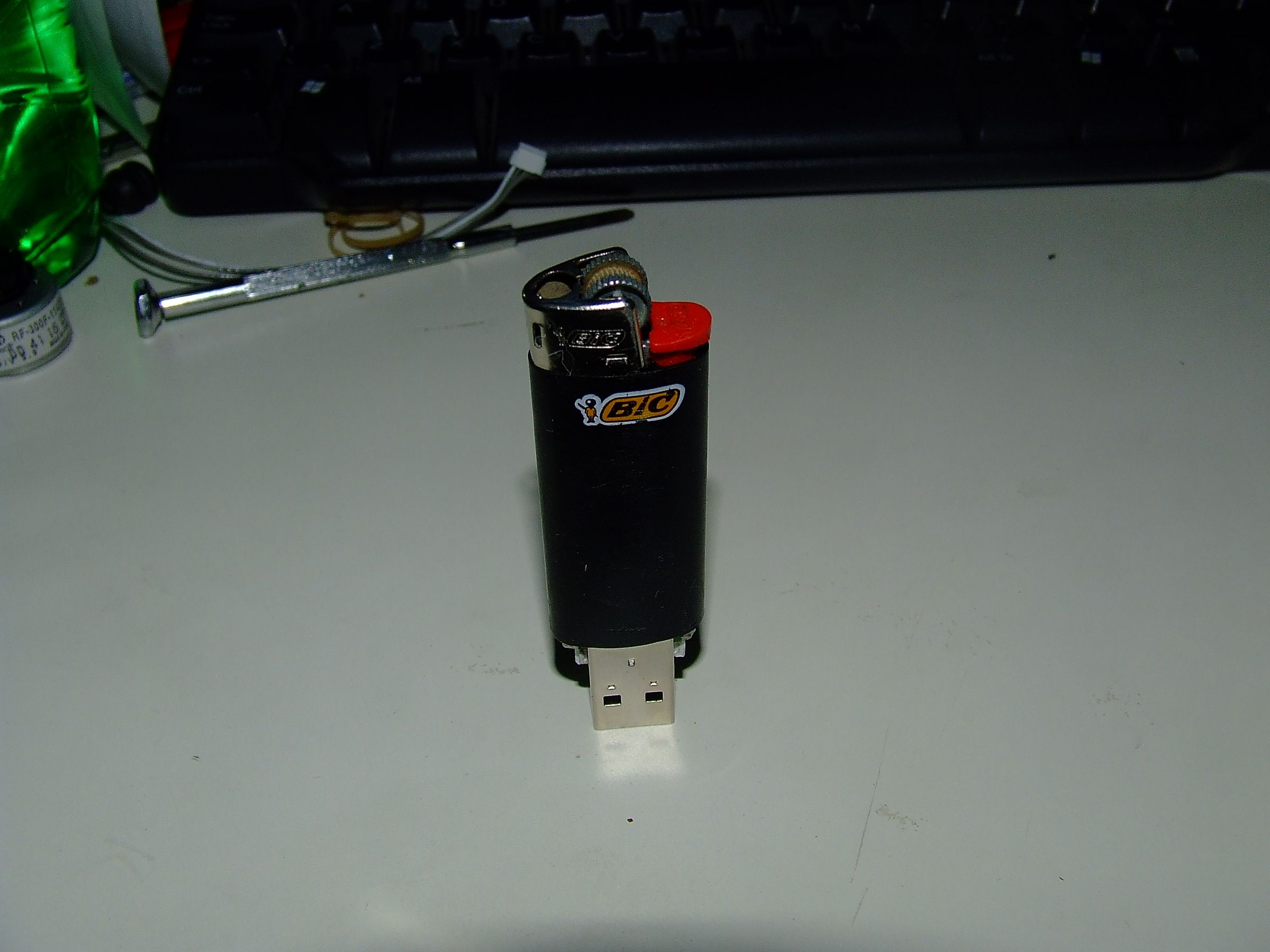 Lighter USB Flash Drive