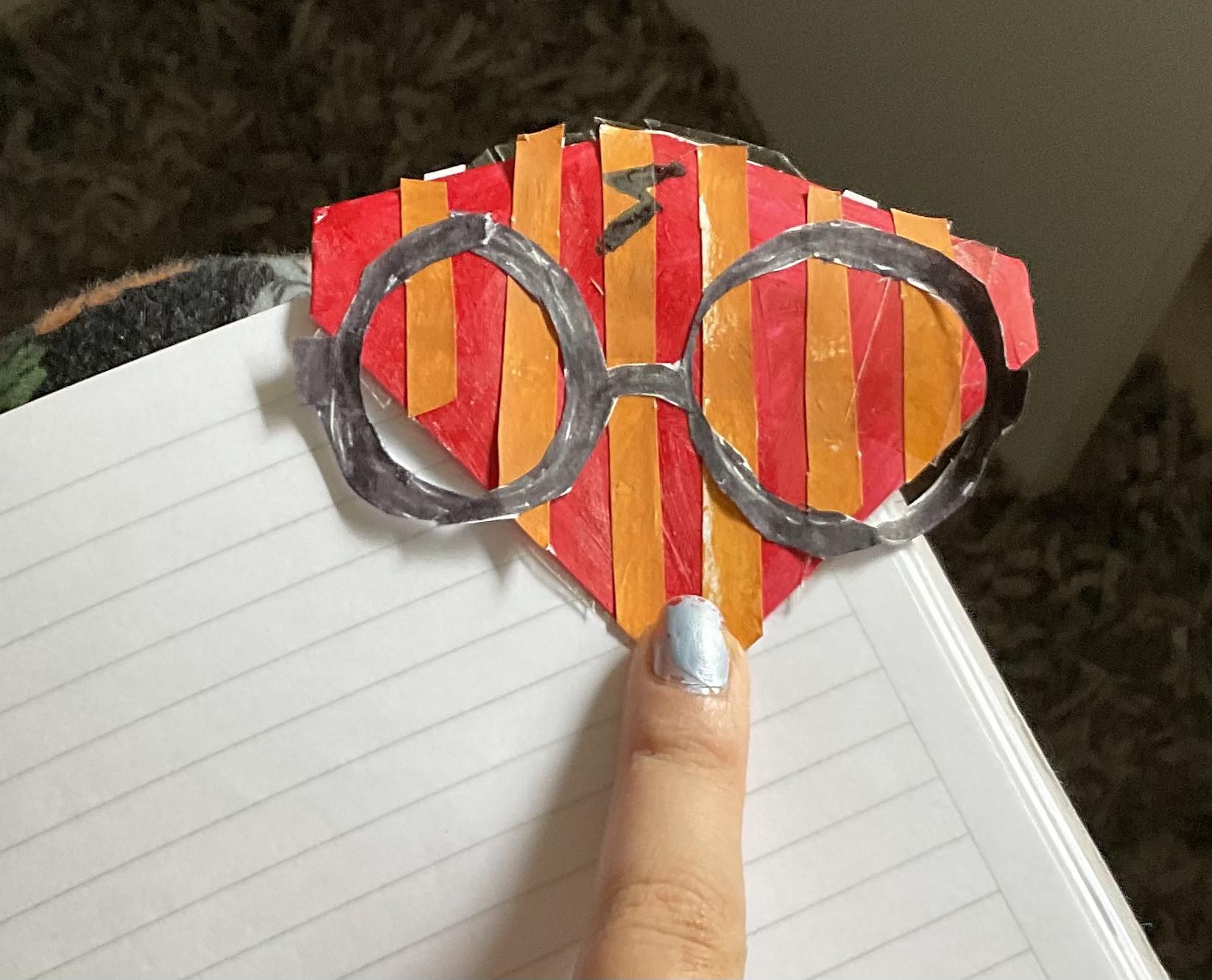 Harry Potter Corner Bookmark : 5 Steps (with Pictures) - Instructables