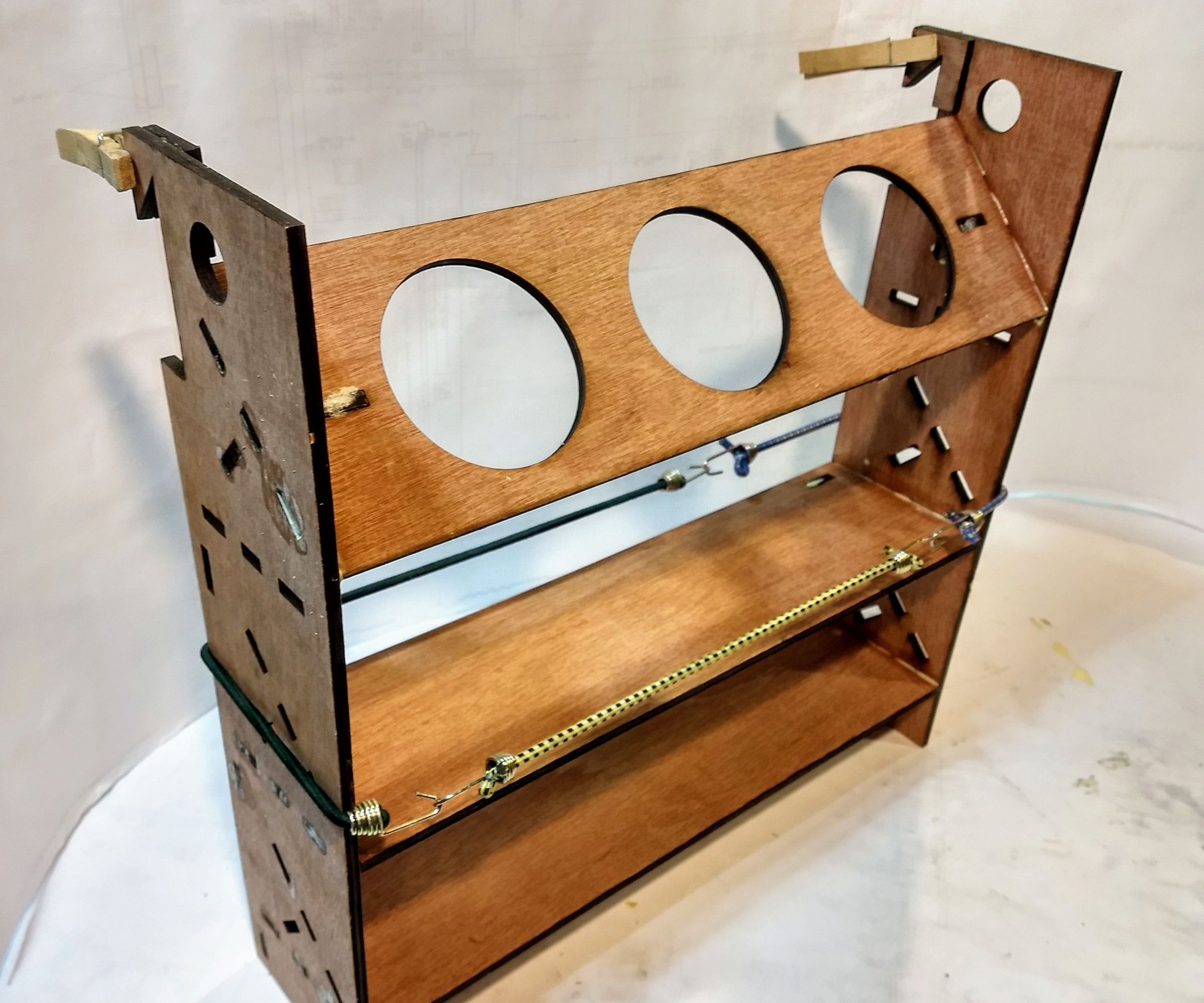 Laser Cut Shelf With a French Cleat