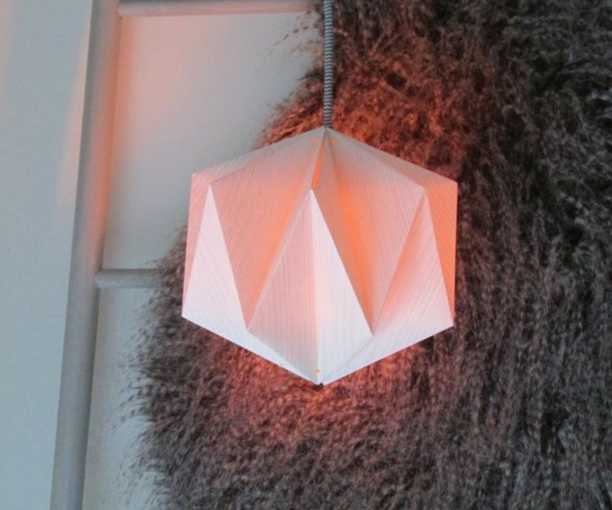 Origami: Geometric Paper Lamp.