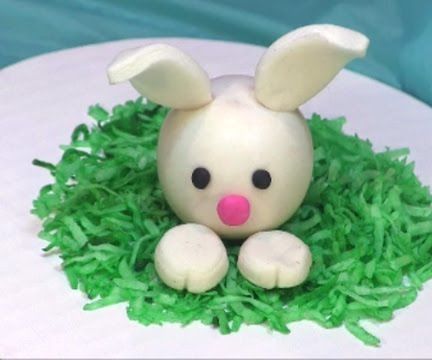 DIY Fondant Bunny Rabbit Cake Topper
