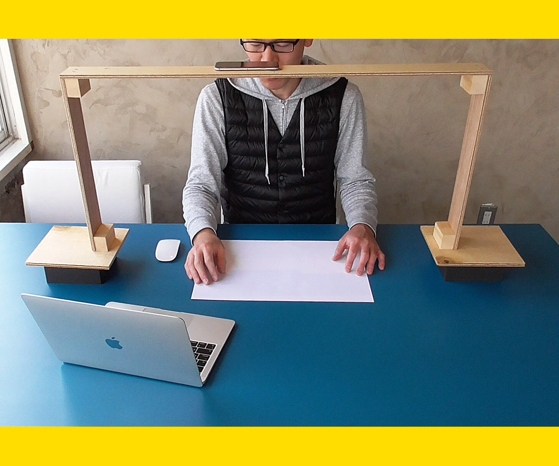 How to Make a "smartphone stand"