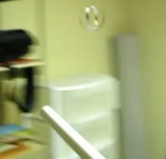 $1 Electrostatic Levitation Toy (Video)