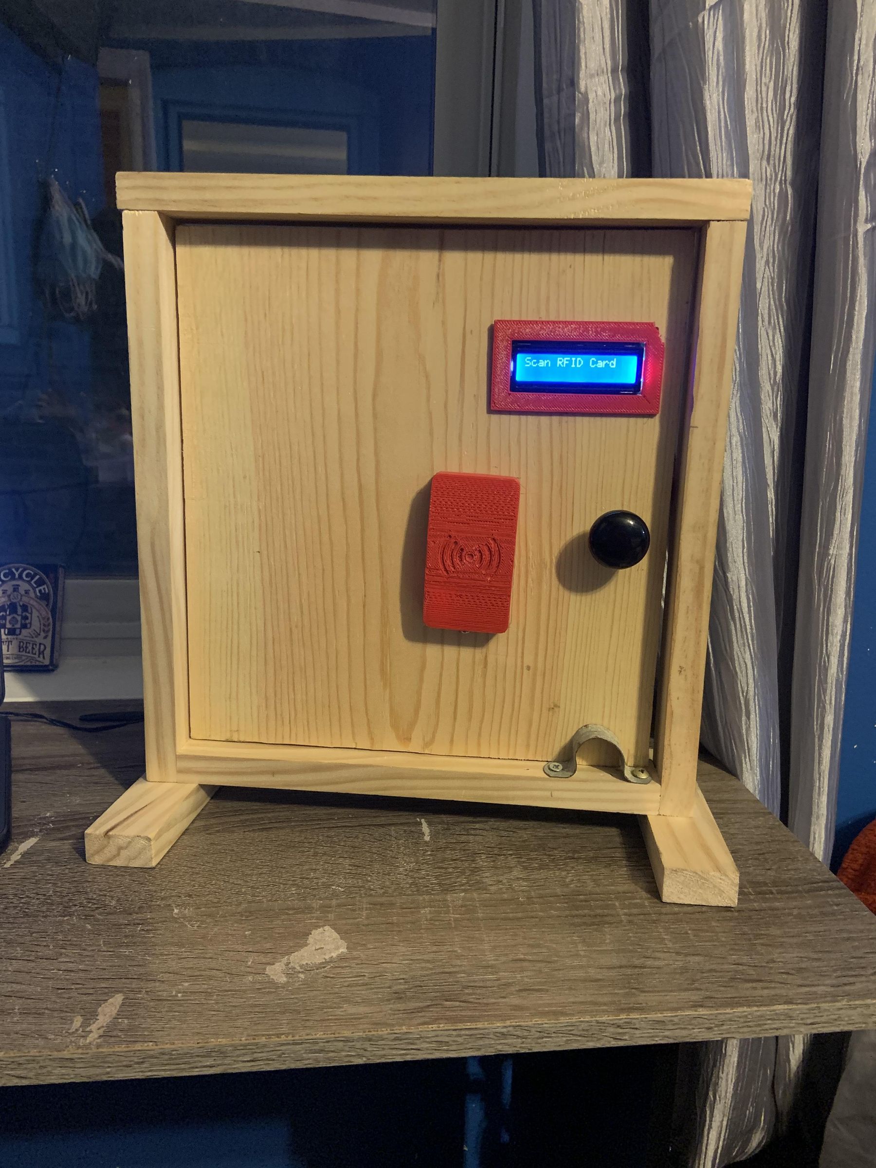 Creating a RFID Door Latch With Arduino
