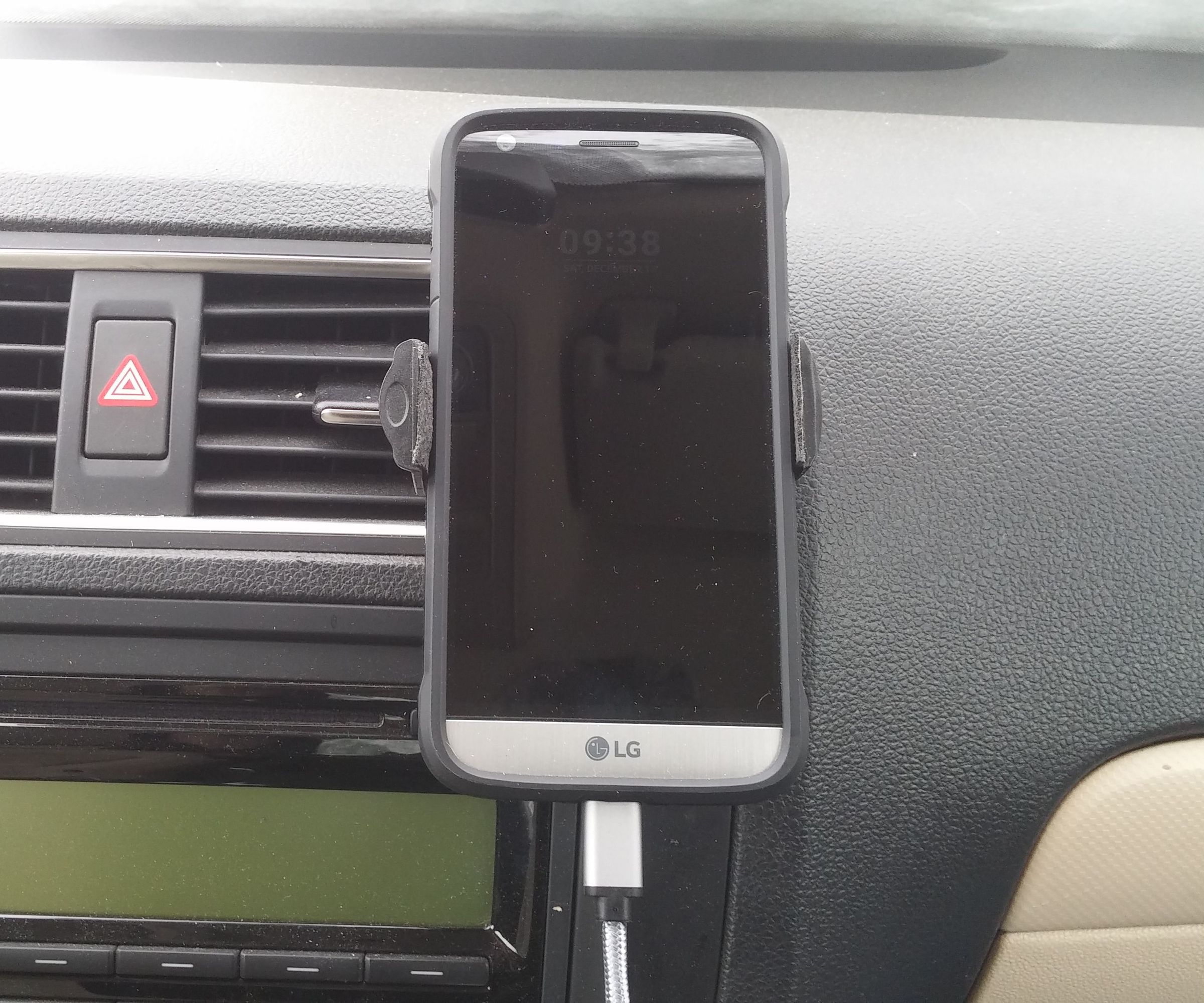 Dash Phone Holder Modification