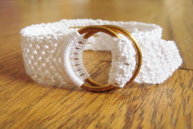 DIY Bridal Jewelry-how to Make String Bracelets With White Nylon Thread