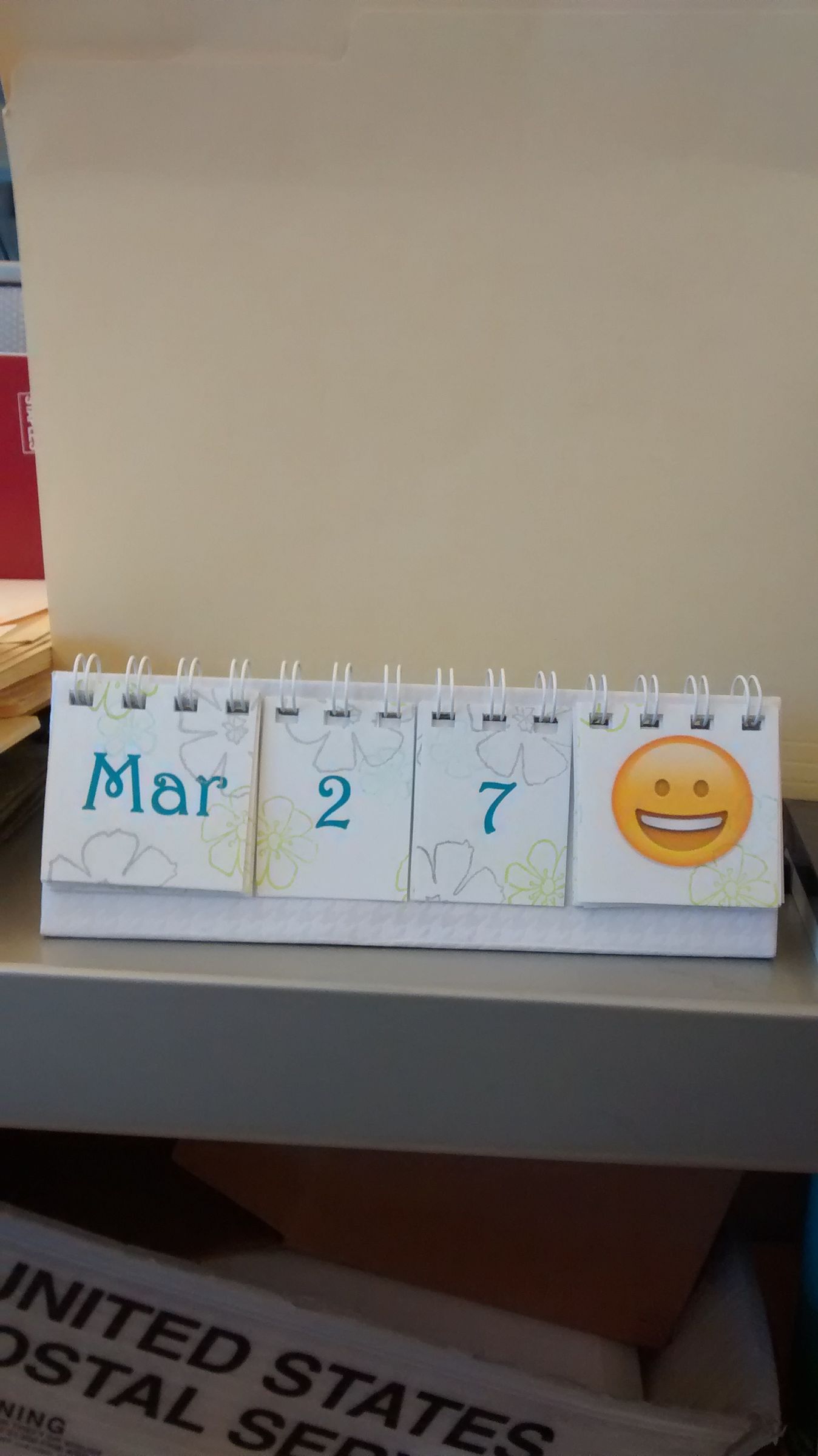 Flip Calendar : 3 Steps (with Pictures) - Instructables
