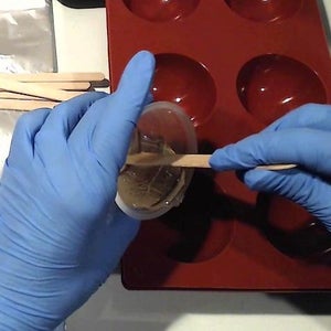 Mix and Pour the Resin