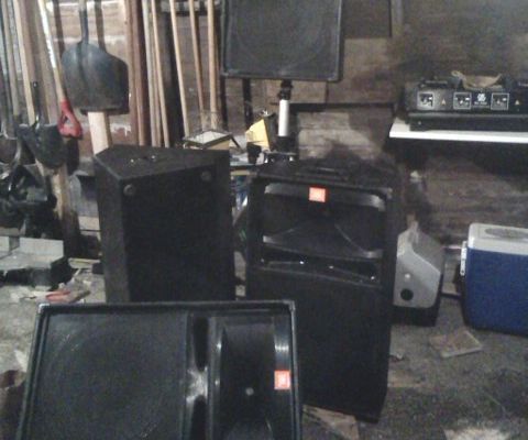 Stage monitor