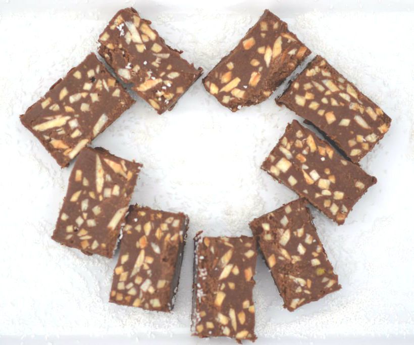 Peanut Almond Chocolate Protein Bites