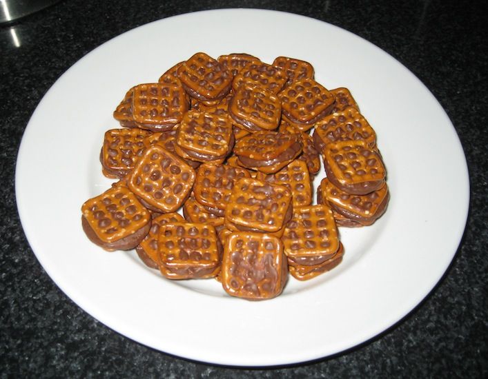 Rolo Pretzel Sandwiches