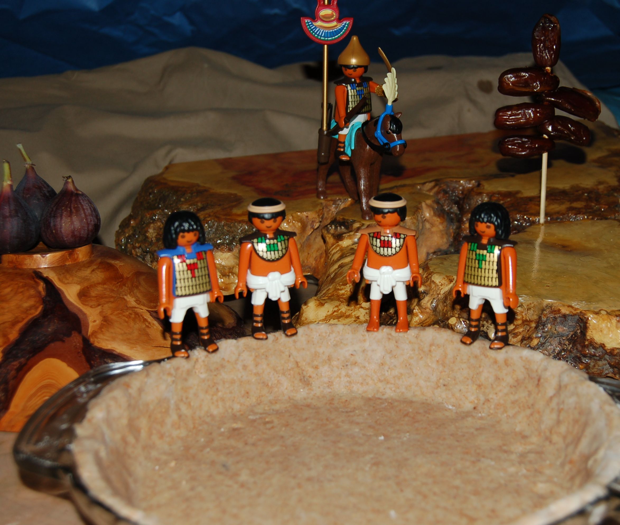 Ancient Egyptian Honey, Nut & Fruit Pi(e) : 5 Steps (with Pictures ...