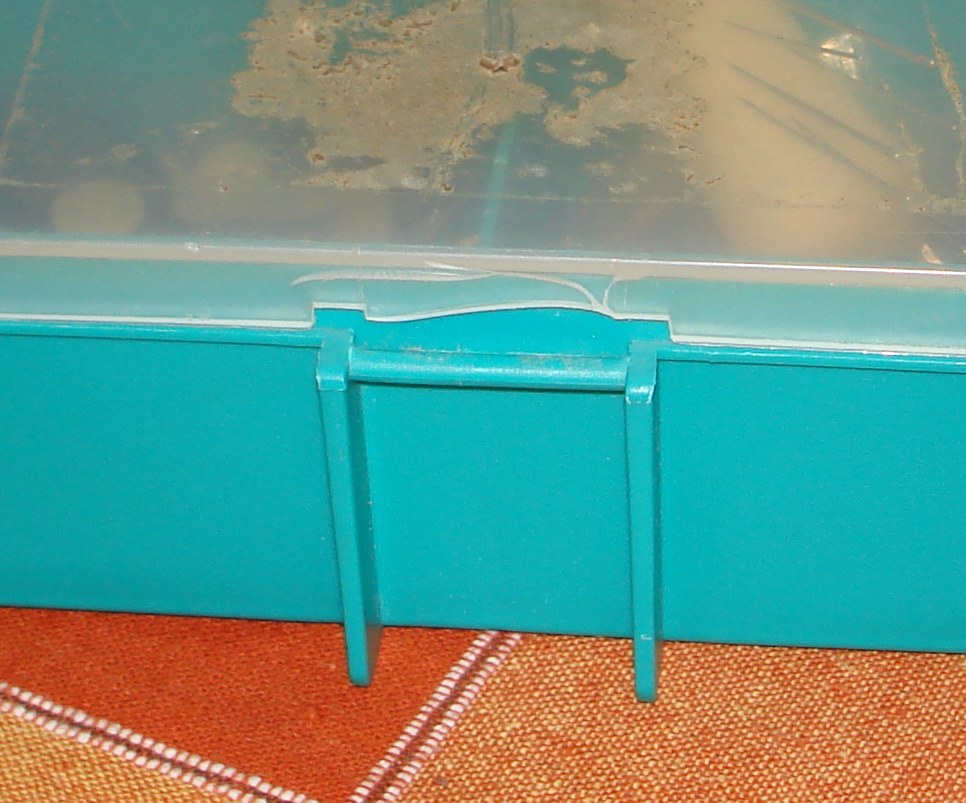 Sewing Kit Case Hinge Fix