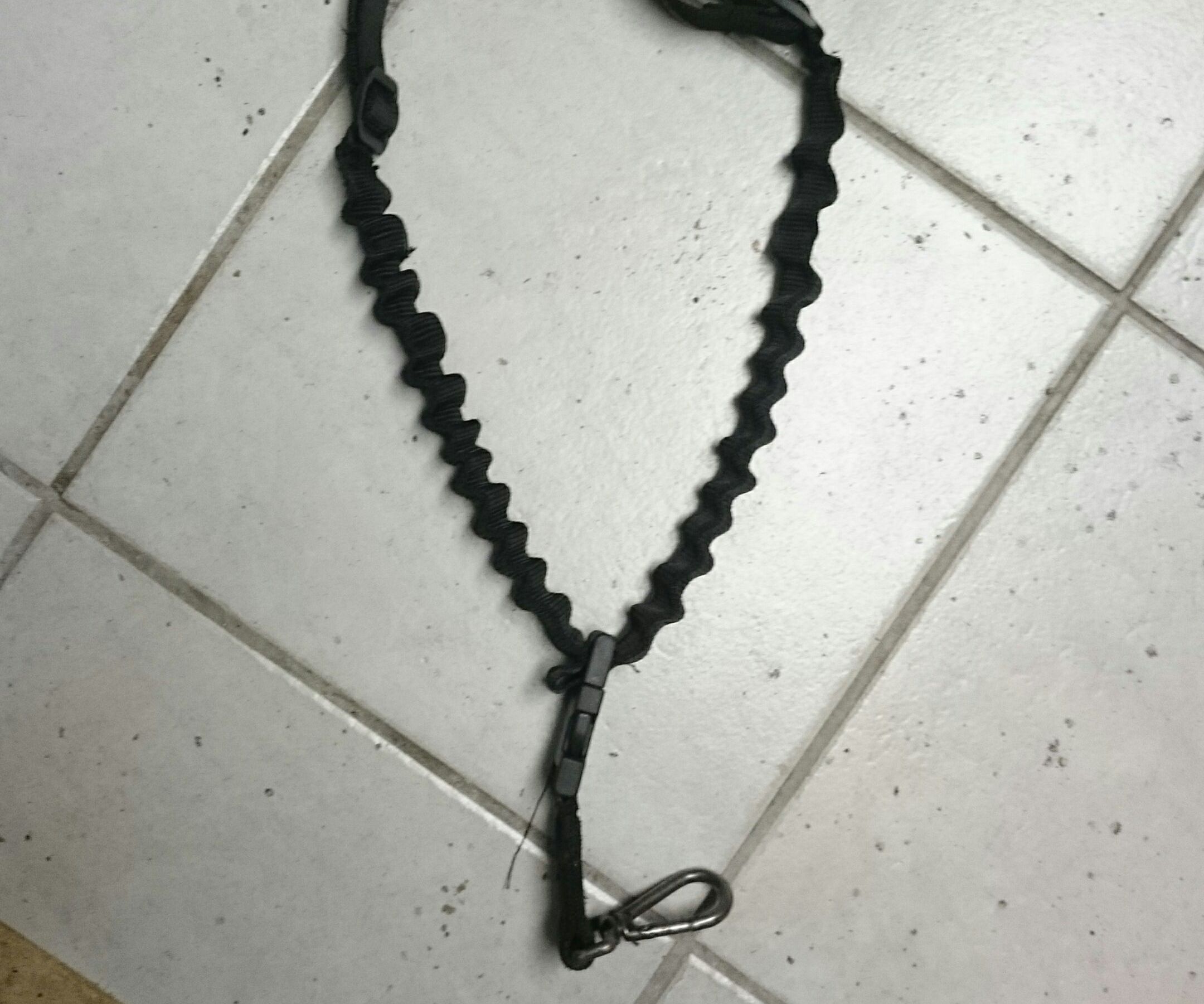 Adjustable weapon sling