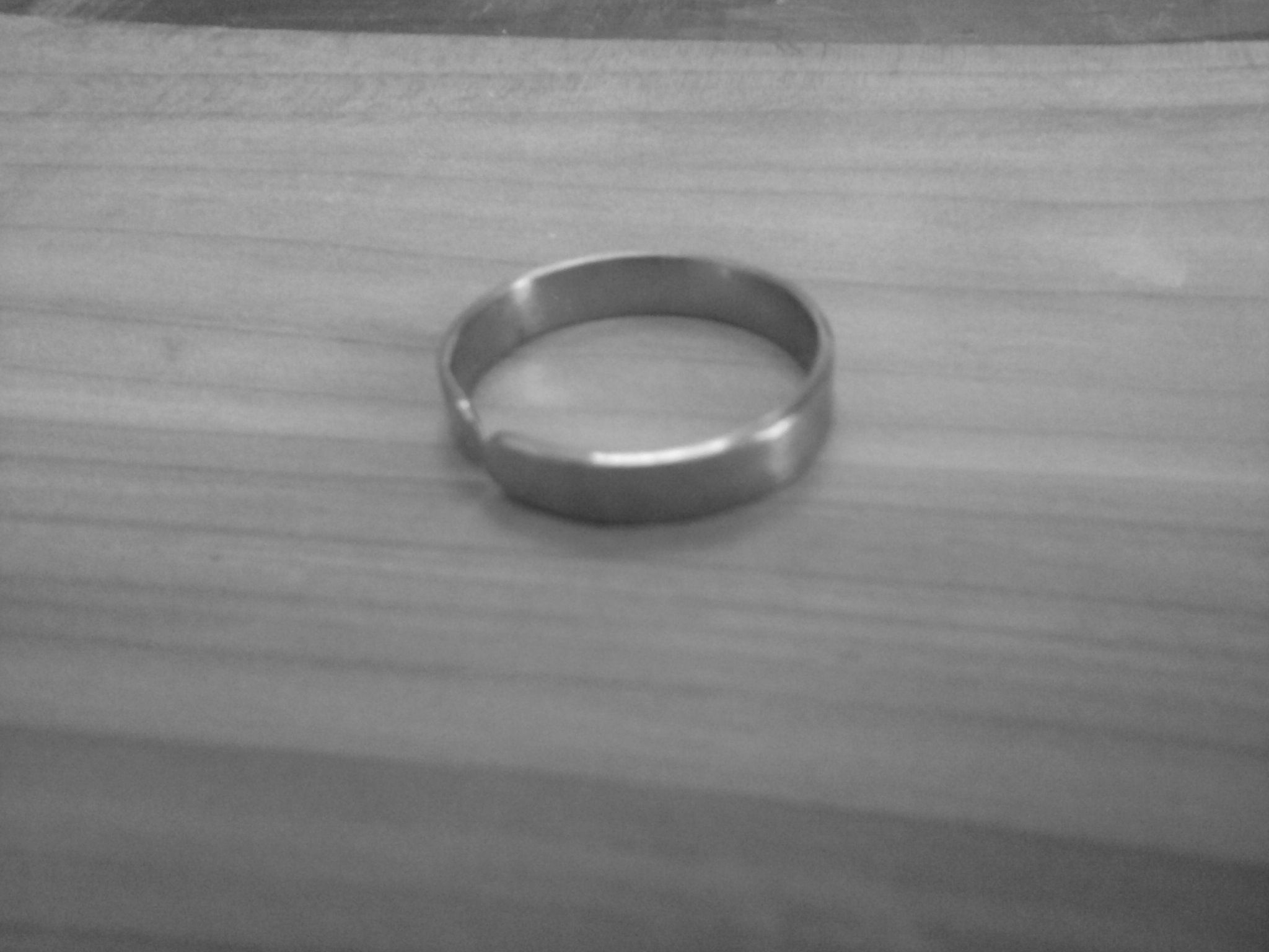 Make a Steel Ring From a Coat Hanger!