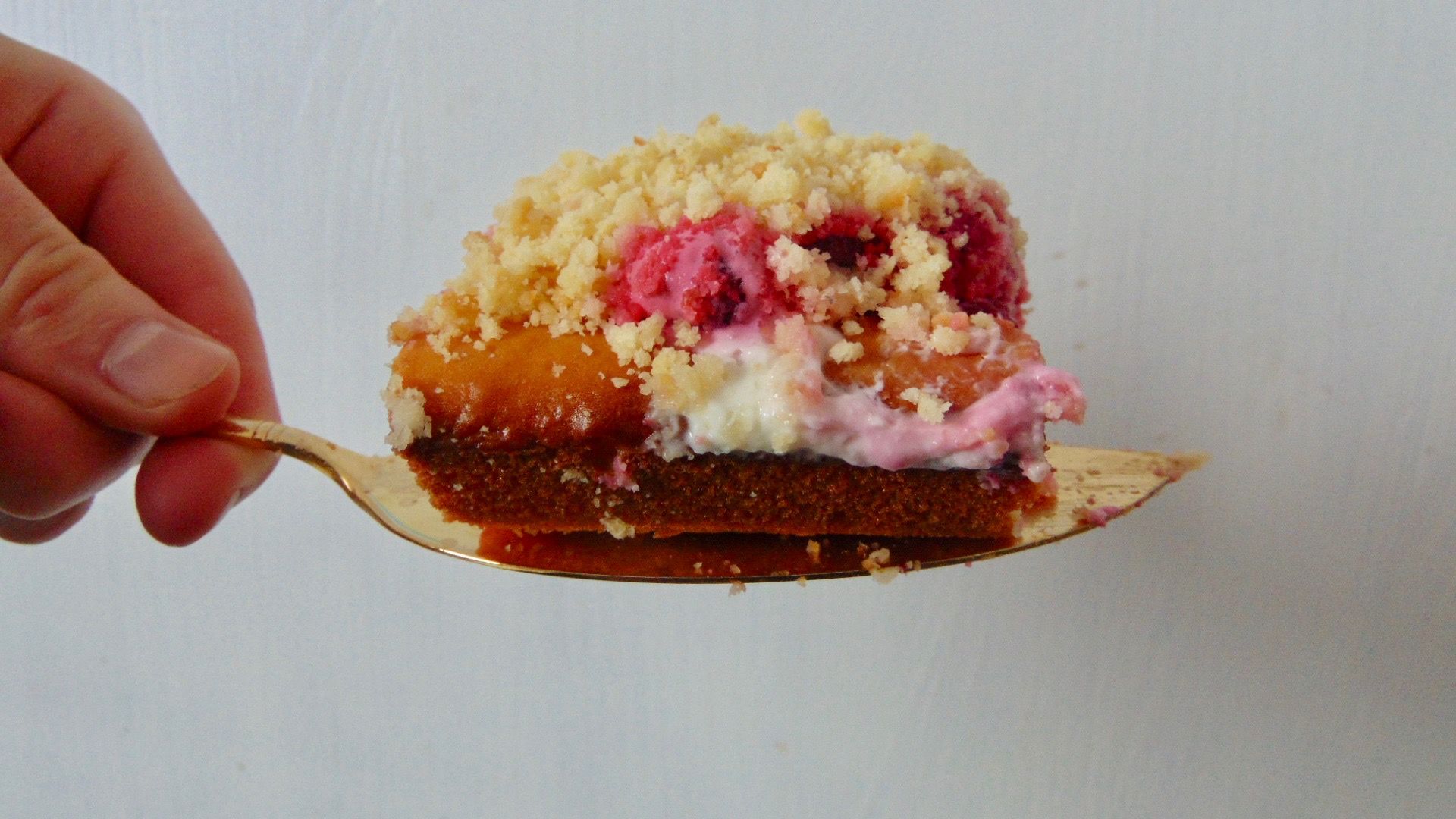 RaspberrySour Cream Cake 15 Steps (with Pictures) Instructables