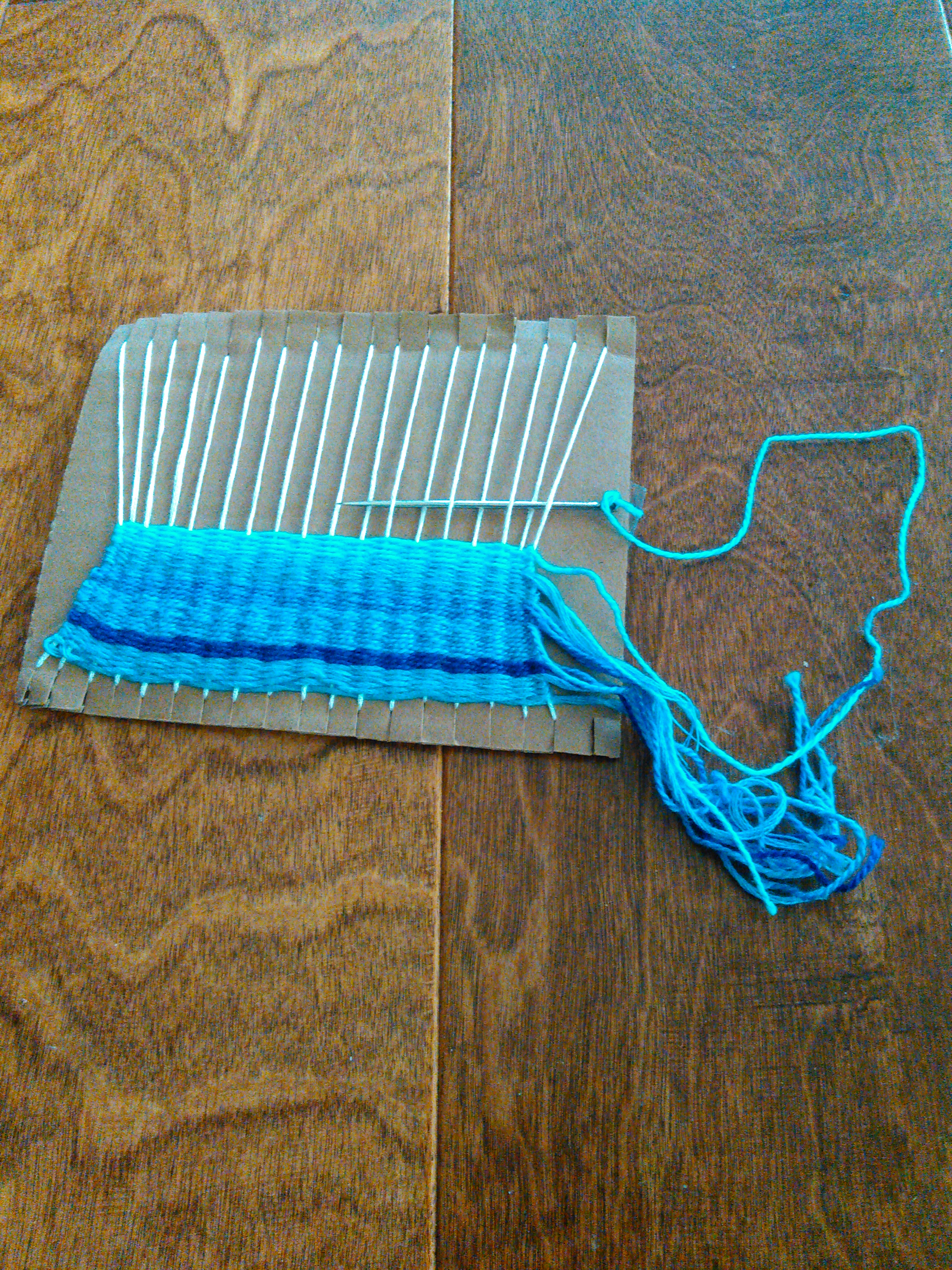 Mini Weaving Loom 5 Steps Instructables