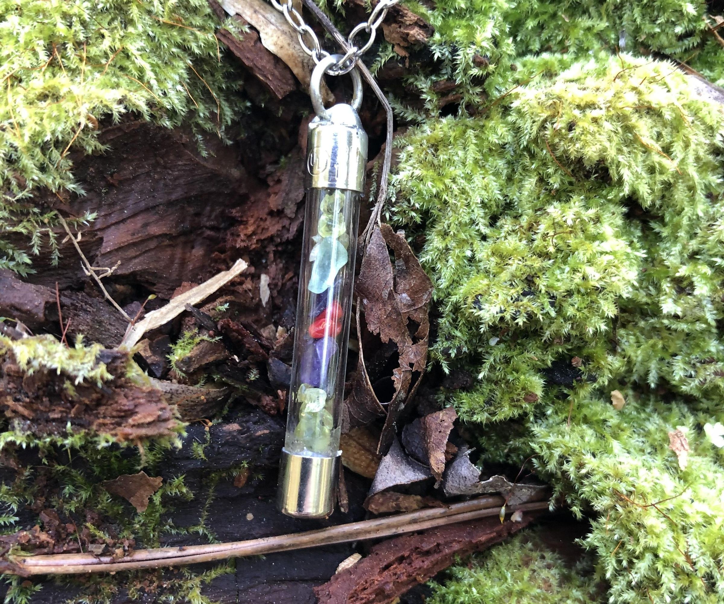 Junkyard Jewelry: the Fuse Pendant