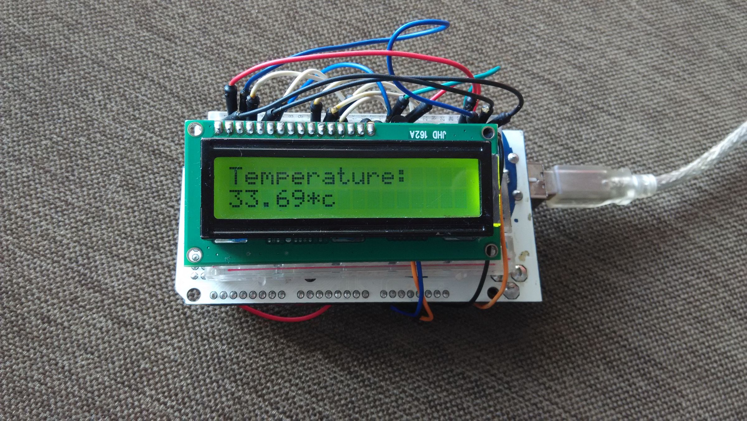 Temperature sensor(LM35) with LCD(JHD162A)