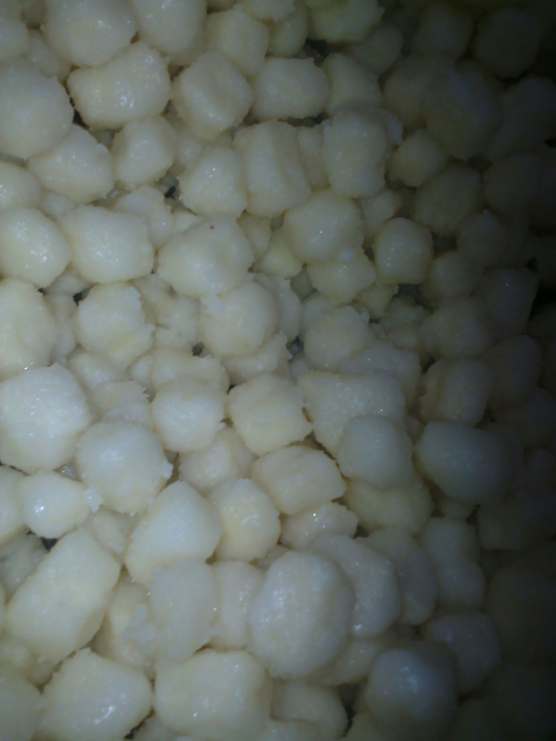 Cheesy kewra sugar balls(chainamurgi)