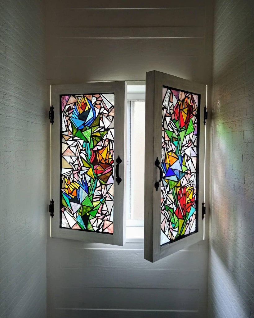 Mosaic Stained Glass Window : 6 Steps (with Pictures) - Instructables affordable-alternatives-to-stained-glass-faux-stained-glass-guide