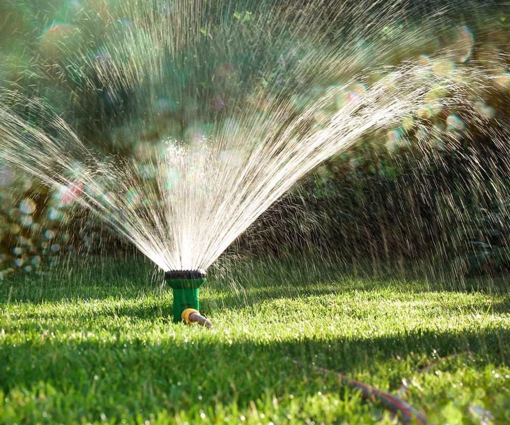 SISTEMA DE IRRIGAÇÃO AUTOMÁTICA CONTROLADA POR SMARTPHONE