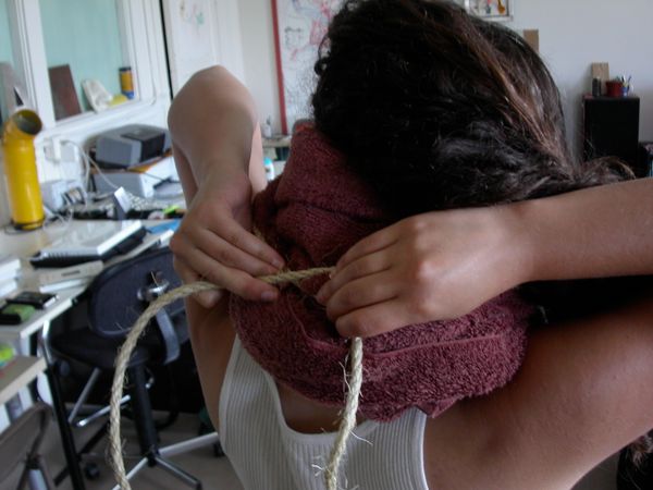 How to Make Your Own Neck Brace : 5 Steps - Instructables