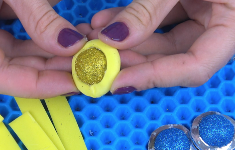 We Unite All the Details POP IT BRACELET!