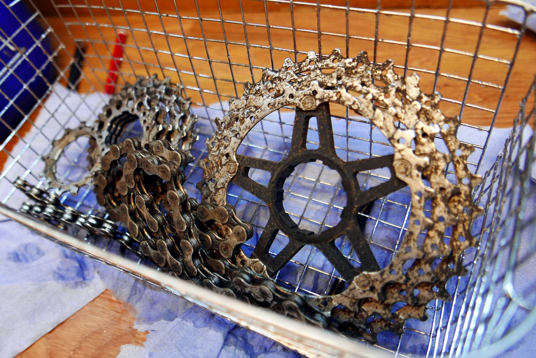 How to Clean Your Bike Chain and Drivetrain 7 Steps Instructables