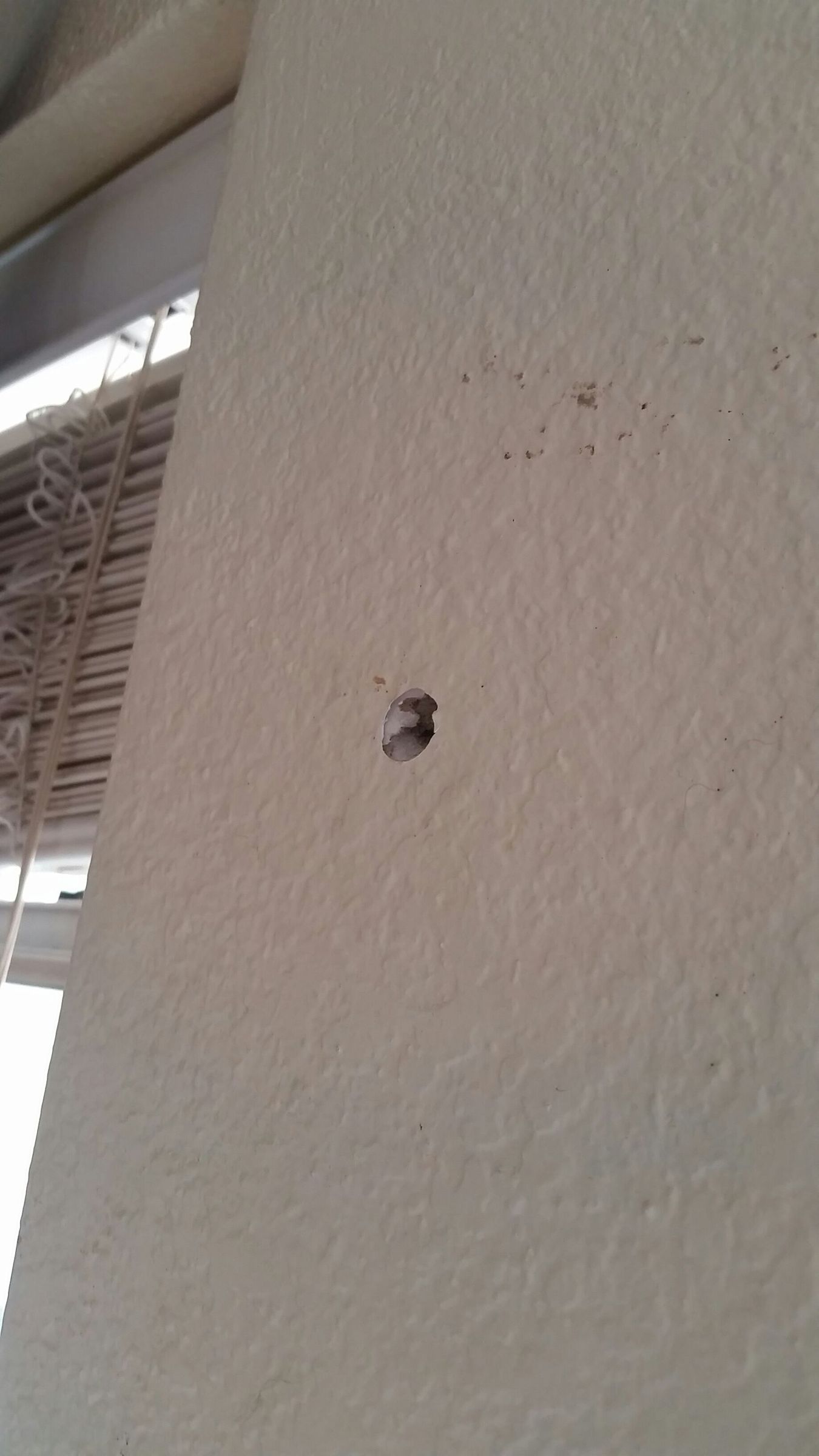 Weekend Home Makeover ( Pt. 2 Patching Holes & Knockdown.