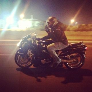 How to Ride Raceing Bike Seaftly