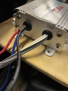 Amp Mount