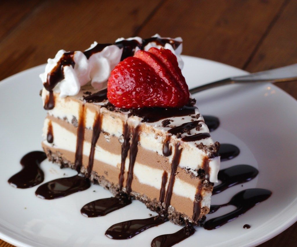 Super Simple Coconut Ice Cream Cake