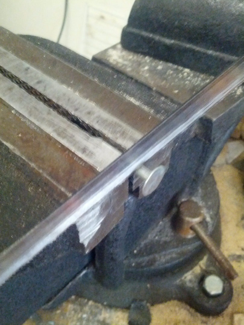 Adding a Handle to Your Knife: Attaching Handles