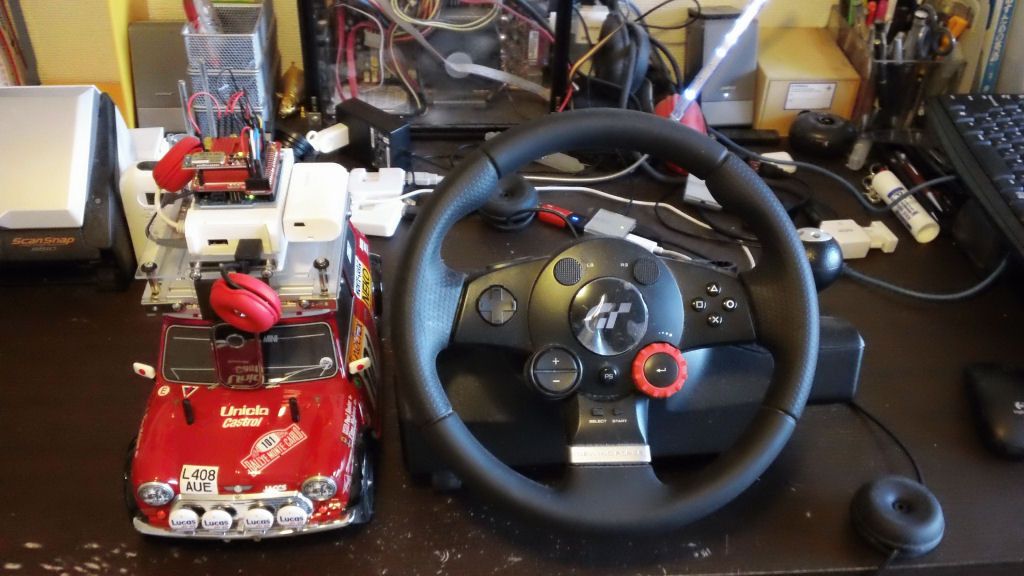 Car No.02 Steering Wheel Drive R/C Car With Arduino, Webcam and Net.USB Etc.