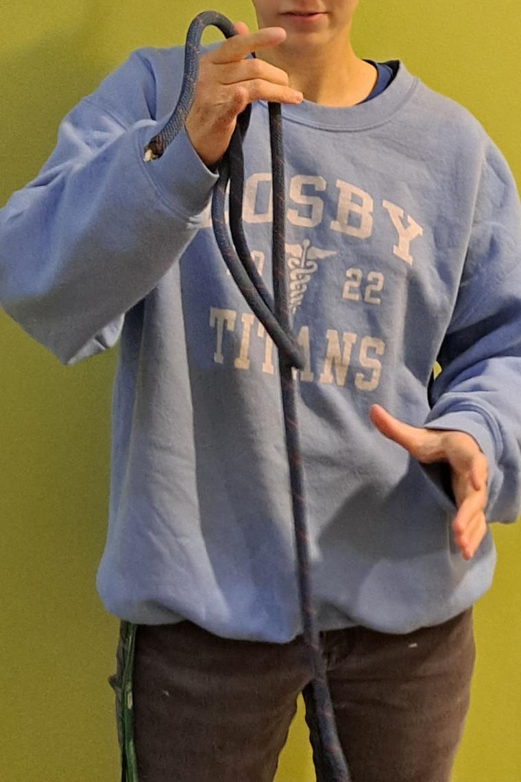 Figure 8 Knot-Climber End