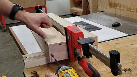 How to Make a Router Sled to Flatten Slabs : 9 Steps (with Pictures ...