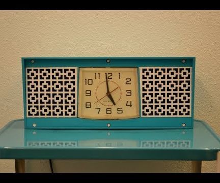 Vintage Bluetooth Speaker Clock Radio Build