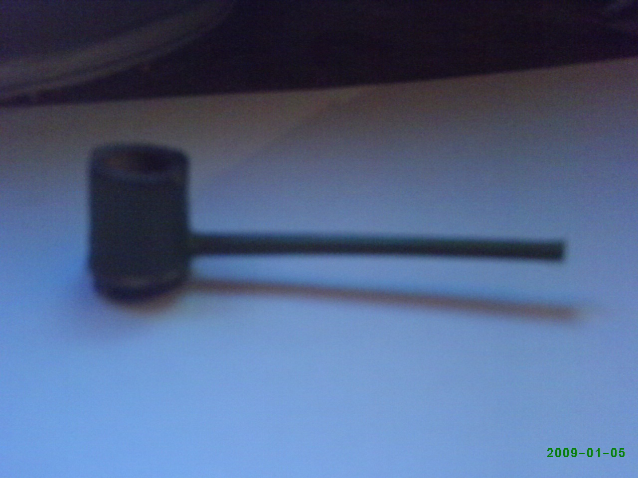 How to Make a Small Bamboo Pipe.